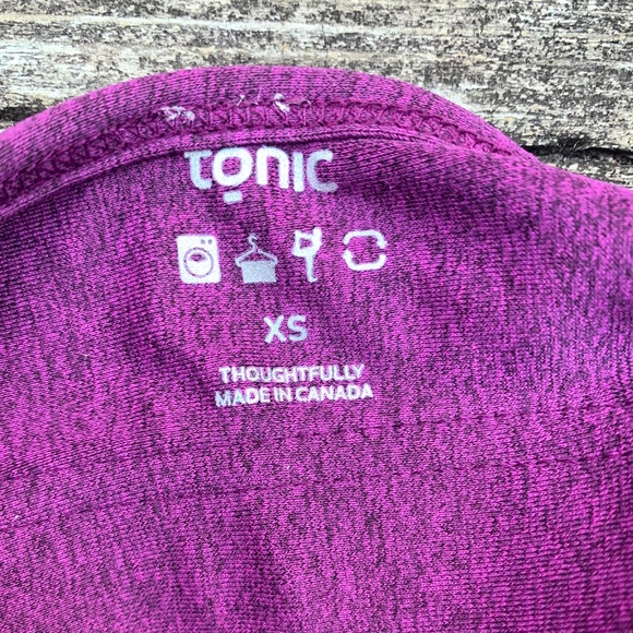 NWOT Tonic Open Back crisscross Detail Workout Tank, Xs - Picture 3 of 3
